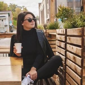 Meet your Posher, Miri